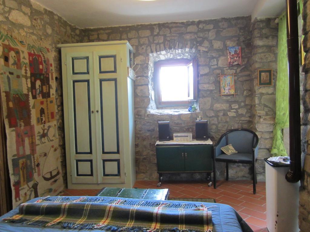 Poggio Delle Rondini Bed and Breakfast Bagnone Eksteriør billede