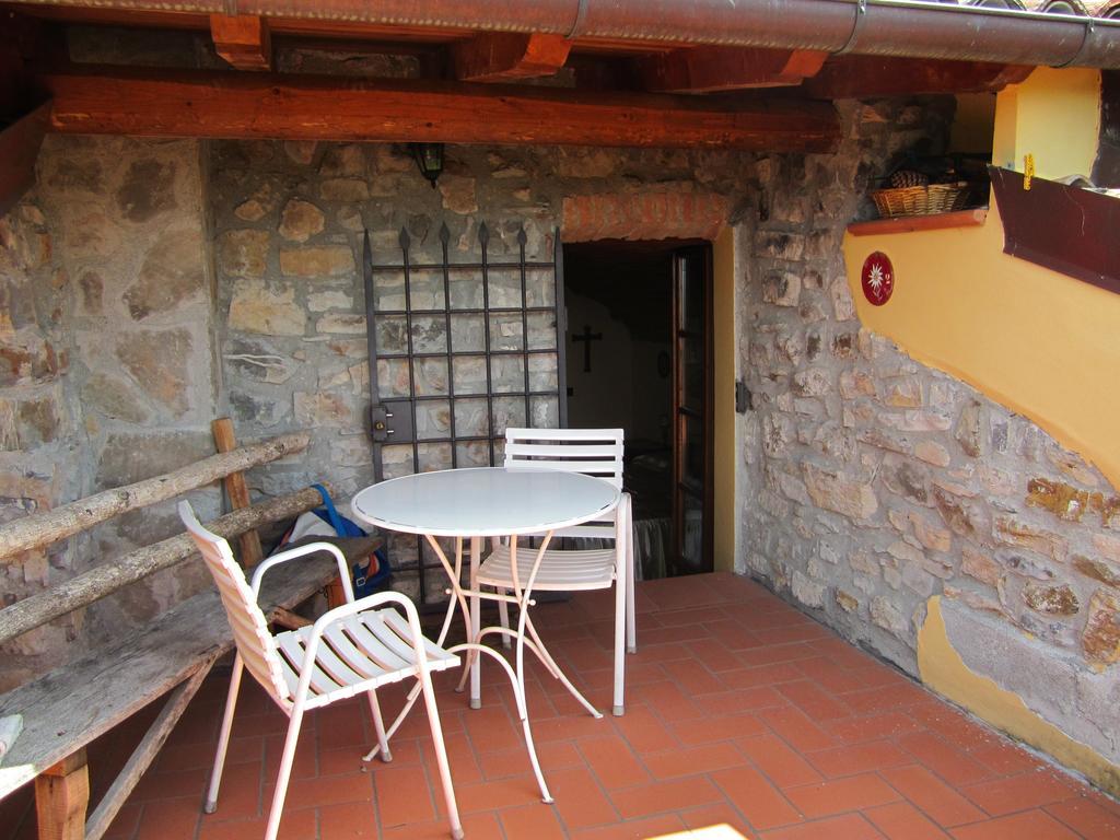 Poggio Delle Rondini Bed and Breakfast Bagnone Eksteriør billede